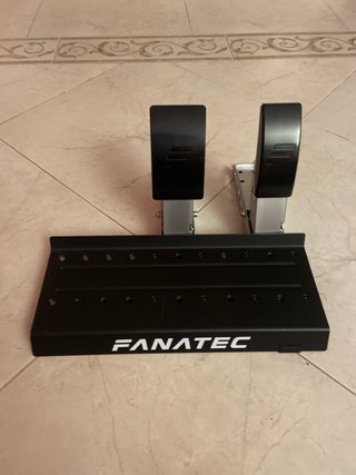 Fanatec CSL DD 5Nm Volante, Pedales y soporte mesa