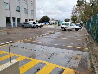 Garaje en venta en Palacio de Congresos - Urbadiez - Entrepuentes en Sevilla