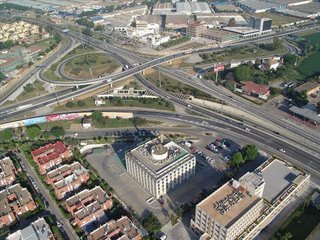 Garaje en venta en Palacio de Congresos - Urbadiez - Entrepuentes en Sevilla