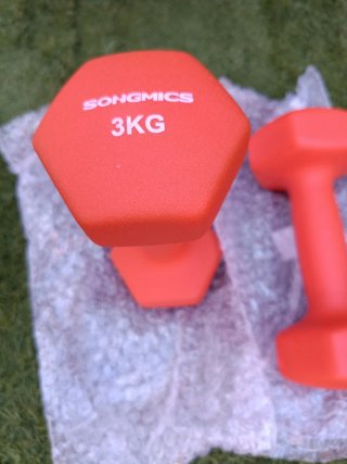 Mancuernas de 3 kilos, neopreno ,nuevas.( Par)