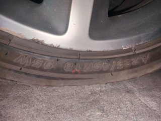 Pareja neumáticos 4 estaciones 225/45 R18