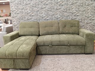 Sofá cama verde de tela