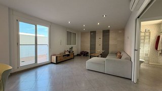 Casa adosada en venta en Villanueva de Castellón