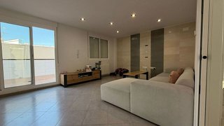 Casa adosada en venta en Villanueva de Castellón