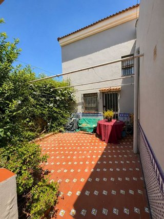 Chalet en venta en La Granja-La Colina-Los Pastores en Algeciras