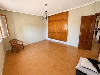 Chalet en venta en La Granja-La Colina-Los Pastores en Algeciras