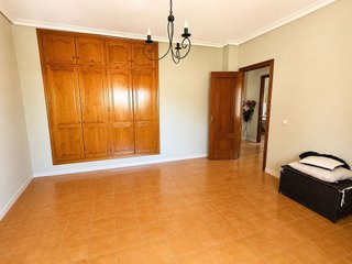 Chalet en venta en La Granja-La Colina-Los Pastores en Algeciras
