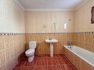 Casa adosada en venta en Pinós