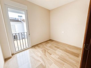 Casa adosada en venta en Consolación en Utrera