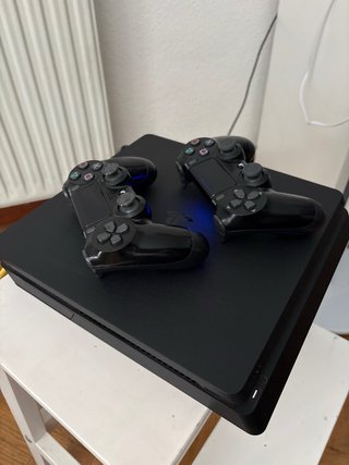 Console Playstation 4 Slim Nero 500Gb POCO USO