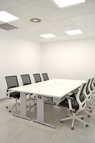 Oficina en alquiler en El Clavín-Valdeluz en Guadalajara