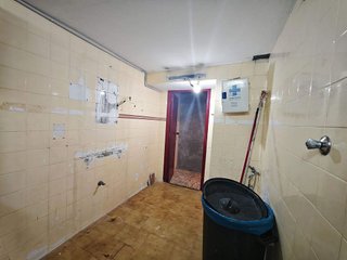 Local comercial en alquiler en La Granja-La Colina-Los Pastores en Algeciras