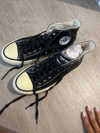 Zapatillas Victoria Cuero Negras