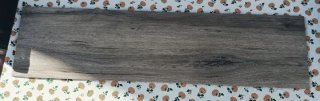 Loseta marrón efecto madera 80x20