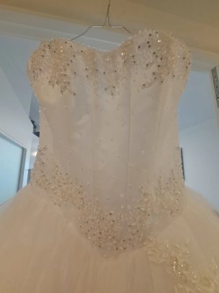 Vestido de Novia Blanco con Pedrería