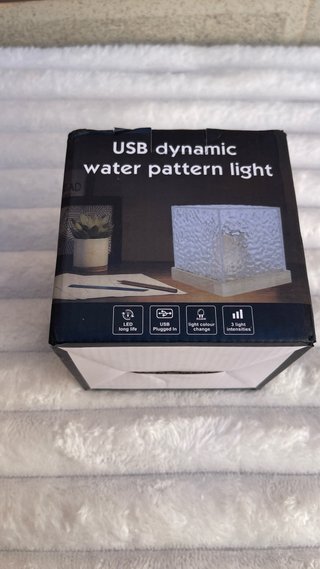 Lámpara LED Efecto Agua RGB + Mando