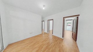 Piso en venta en Los Rosales en Madrid