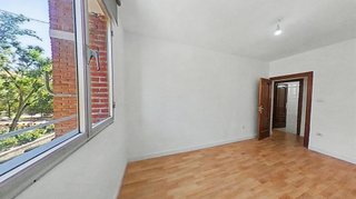 Piso en venta en Los Rosales en Madrid