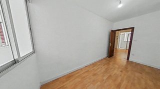 Piso en venta en Los Rosales en Madrid