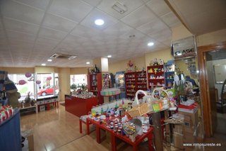 Local comercial en venta en Orihuela ciudad en Orihuela