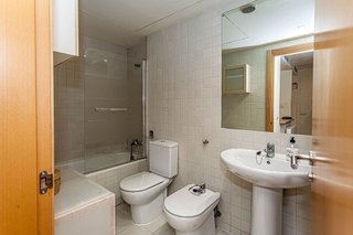 Piso en venta en Hispanoamérica - Comunidades en Valdemoro