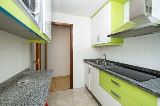 Piso en venta en Camino de Ronda - Rosaleda en Granada