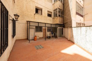 Piso en venta en Camino de Ronda - Rosaleda en Granada