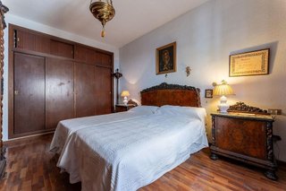Piso en venta en Los Remedios en Sevilla