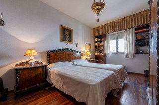 Piso en venta en Los Remedios en Sevilla