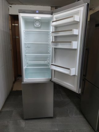 Frigorífico Liebherr 200x60cm A++ garantía y envío