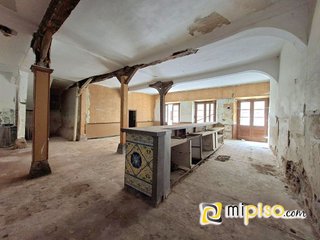 Local comercial en venta en Santoña