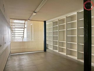 Local comercial en venta en Ensanche en Pamplona