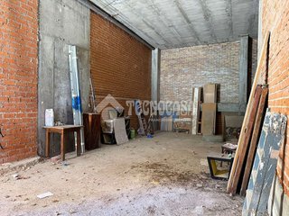 Local comercial en venta en El Puerto en Coslada