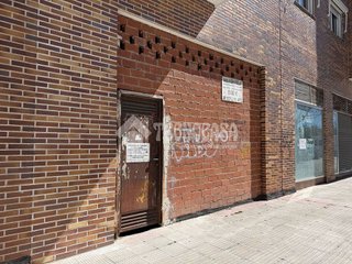 Local comercial en venta en El Puerto en Coslada