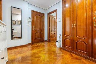 Piso en venta en Cuatro Caminos - Plaza de la Cubela en Coruña (A)
