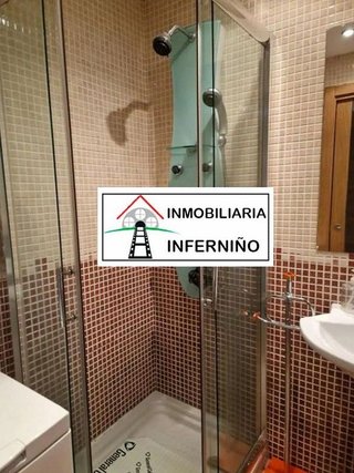 Piso en venta en Ares