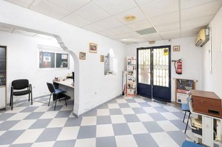 Nave industrial en venta en Cármenes - Ríos en Atarfe