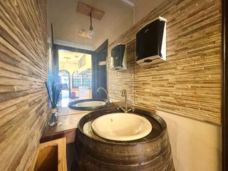 Local comercial en venta en Las Arenas Centro en Getxo