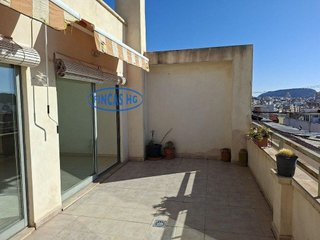 Ático en venta en Campoamor en Alicante