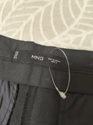 Pantalón negro de vestir