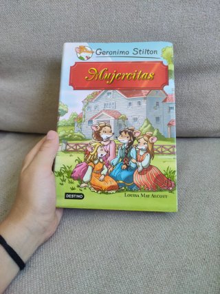 3 libros de Geronimo Stilton con olores