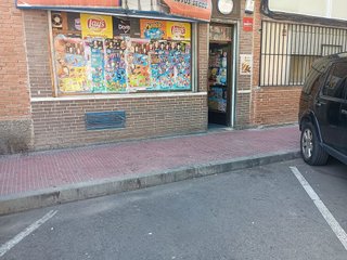 Local comercial en venta en Reyes Católicos en Alcalá de Henares