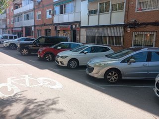 Local comercial en venta en Reyes Católicos en Alcalá de Henares