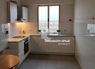 Piso en venta en Mariñamansa en Ourense