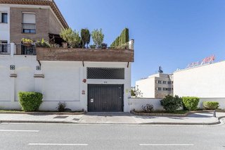 Garaje en venta en Zona Poniente en Armilla