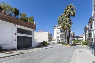 Garaje en venta en Zona Poniente en Armilla