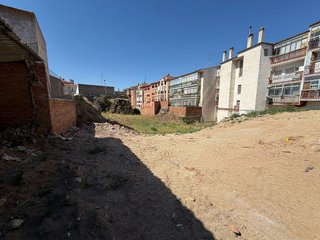 Terreno en venta en Sur en Ávila
