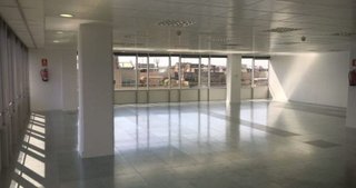 Oficina en alquiler en Les Corts en Barcelona