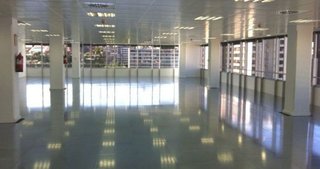Oficina en alquiler en Les Corts en Barcelona