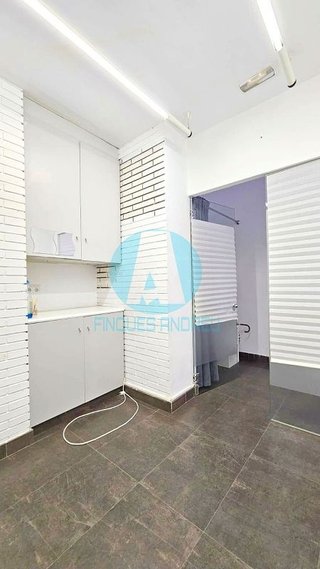 Local comercial en alquiler en L'Havana en Mataró